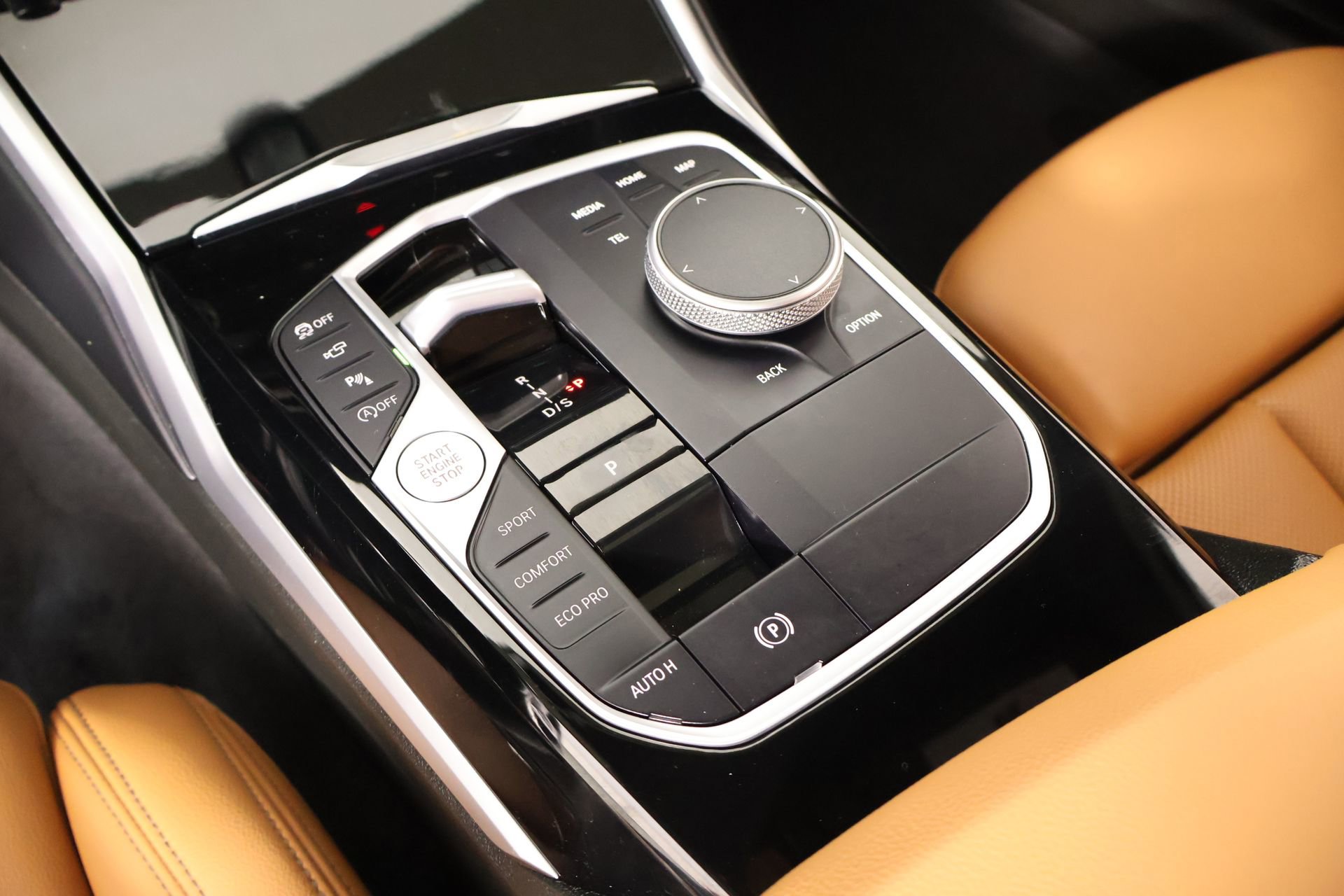 Used 2024 BMW 230i xDrive Coupe w/ Premium Package AWD/4WD image 9