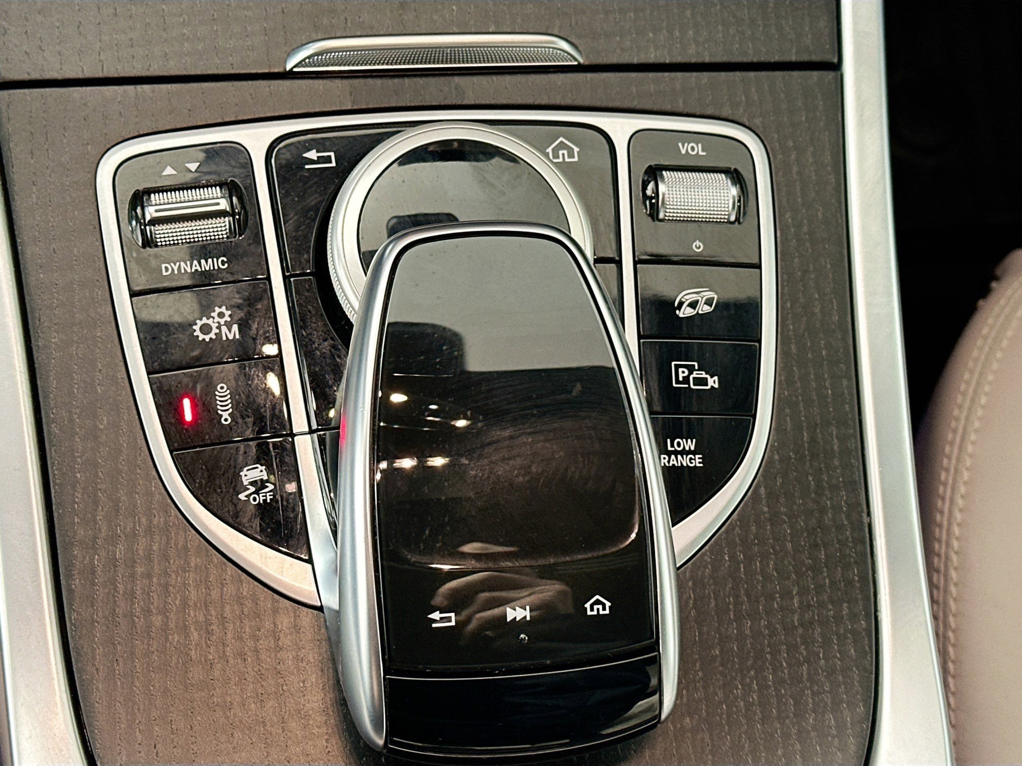 Certified 2022 Mercedes-Benz G 63 AMG 4MATIC image 22
