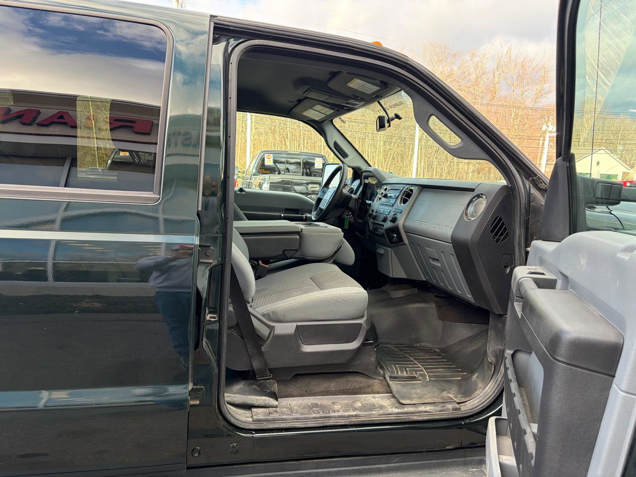 Used 2016 Ford F350 XLT w/ XLT Value Package image 43