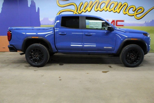 New 2025 GMC Canyon Elevation w/ Convenience Package image 1