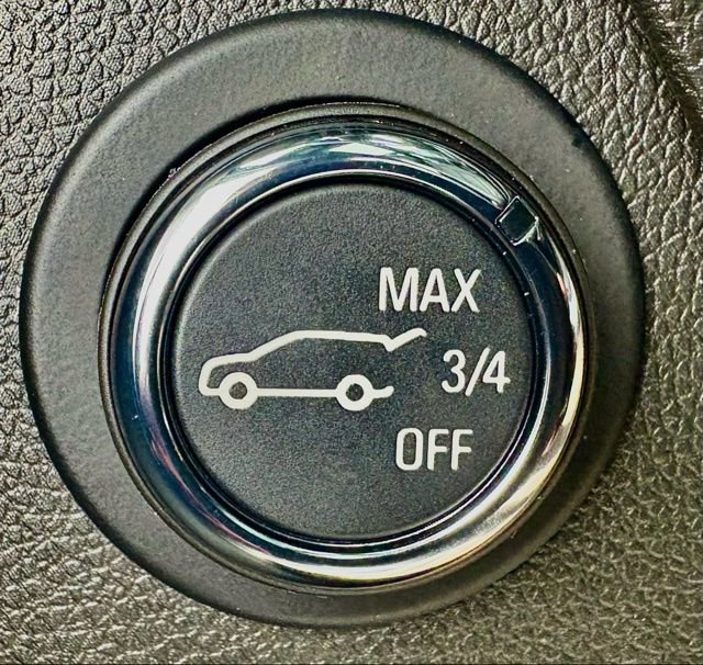 Used 2022 Chevrolet TrailBlazer ACTIV w/ Sun and Liftgate Package image 29