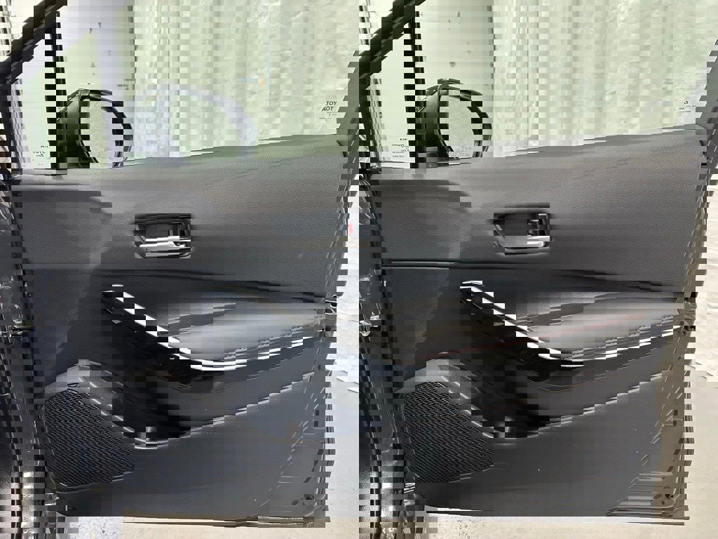 Used 2025 Toyota Corolla XSE image 45