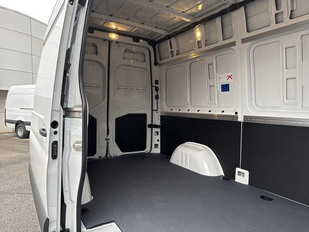 New 2025 Mercedes-Benz Sprinter 2500 image 11