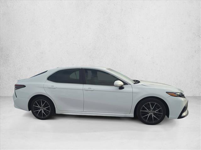 Certified 2023 Toyota Camry SE FWD image 4