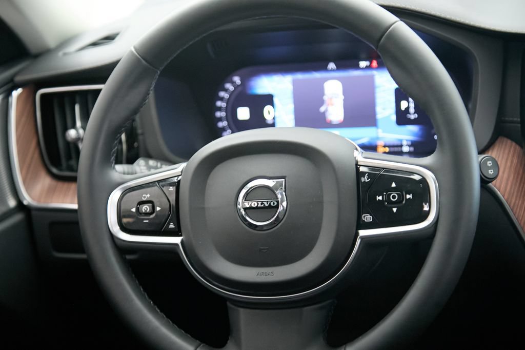 Certified 2023 Volvo XC60 T8 Ultimate w/ Climate Package AWD/4WD image 26