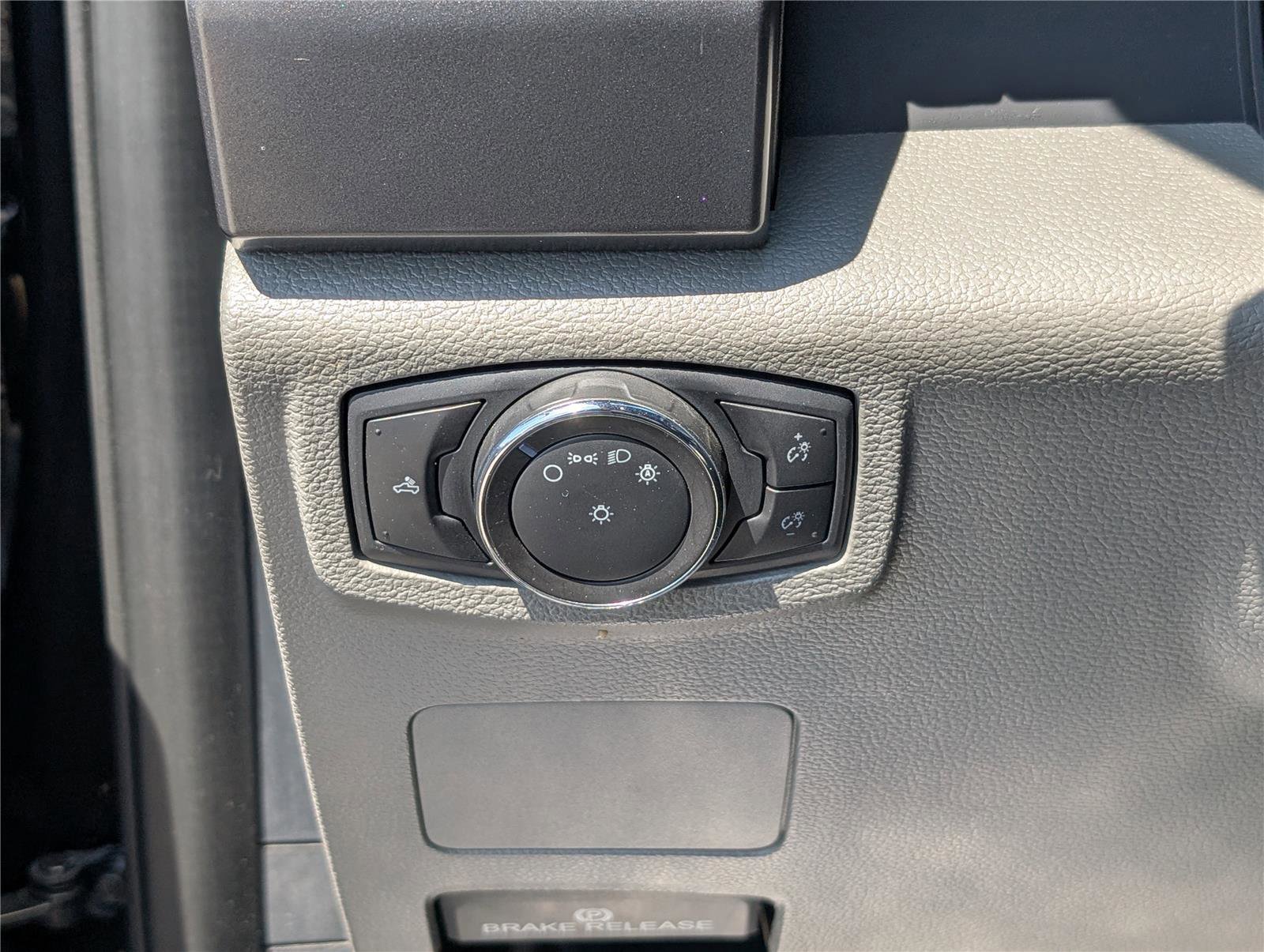 Used 2022 Ford F250 XLT image 19