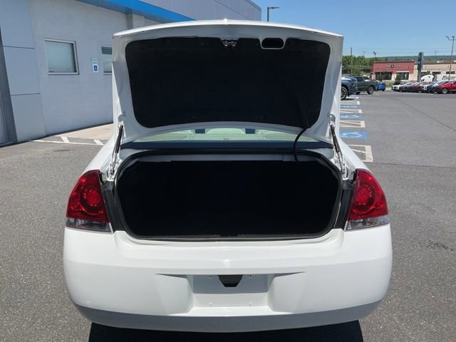 Used 2011 Chevrolet Impala LT FWD image 15