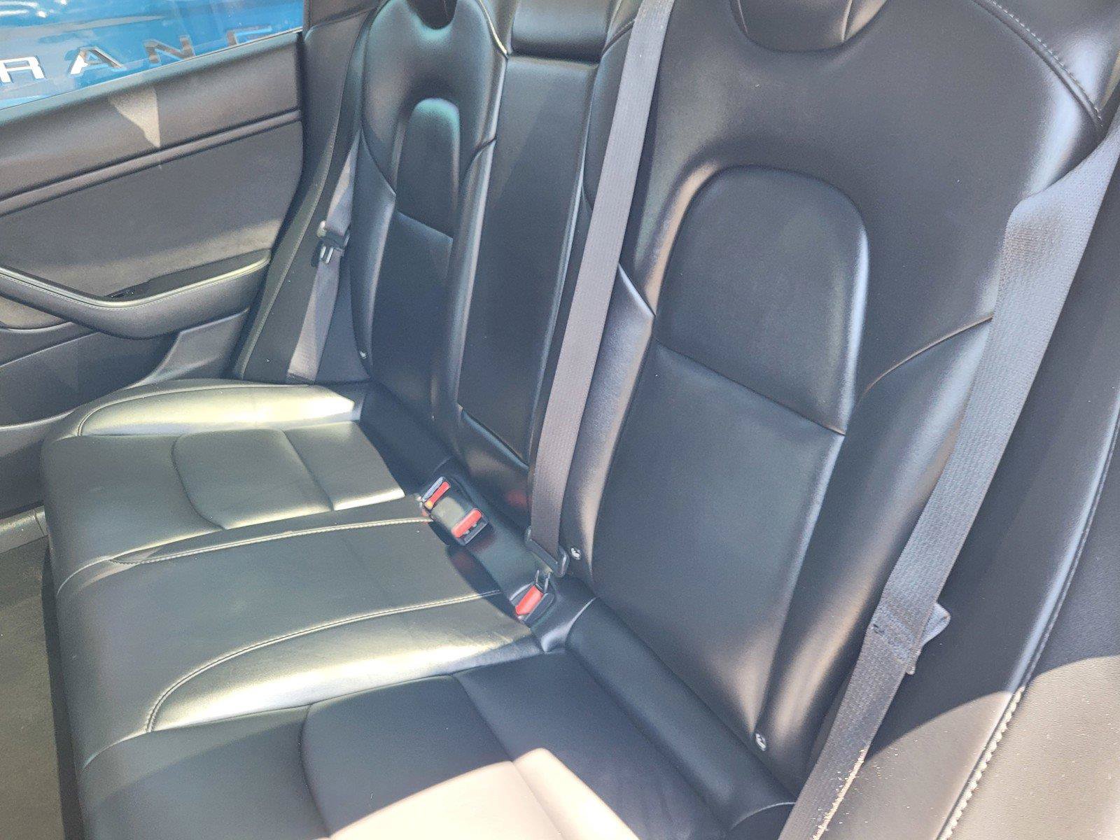 Used 2018 Tesla Model 3 Mid Range RWD image 16