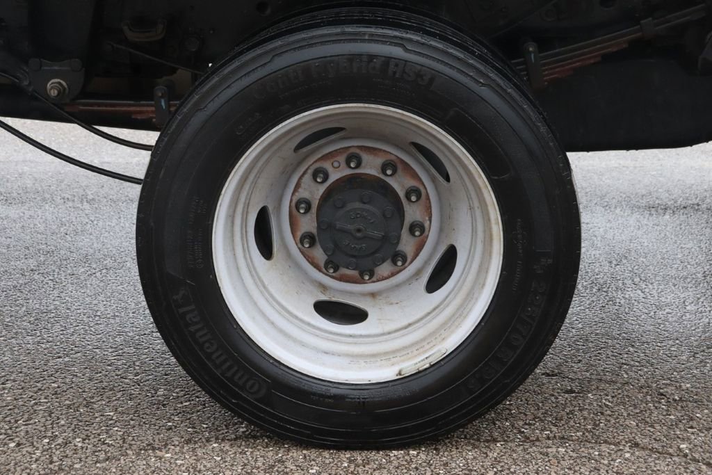 Used 2021 Ford F550 2WD Regular Cab Super Duty image 45