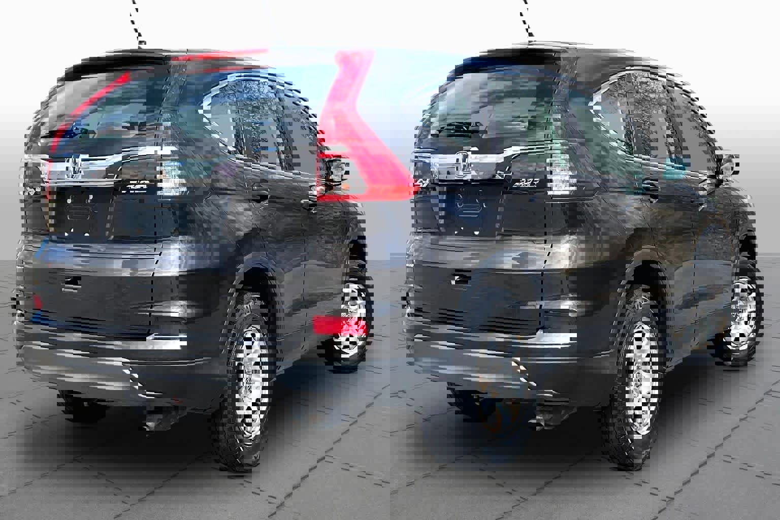 Used 2015 Honda CR-V LX image 12