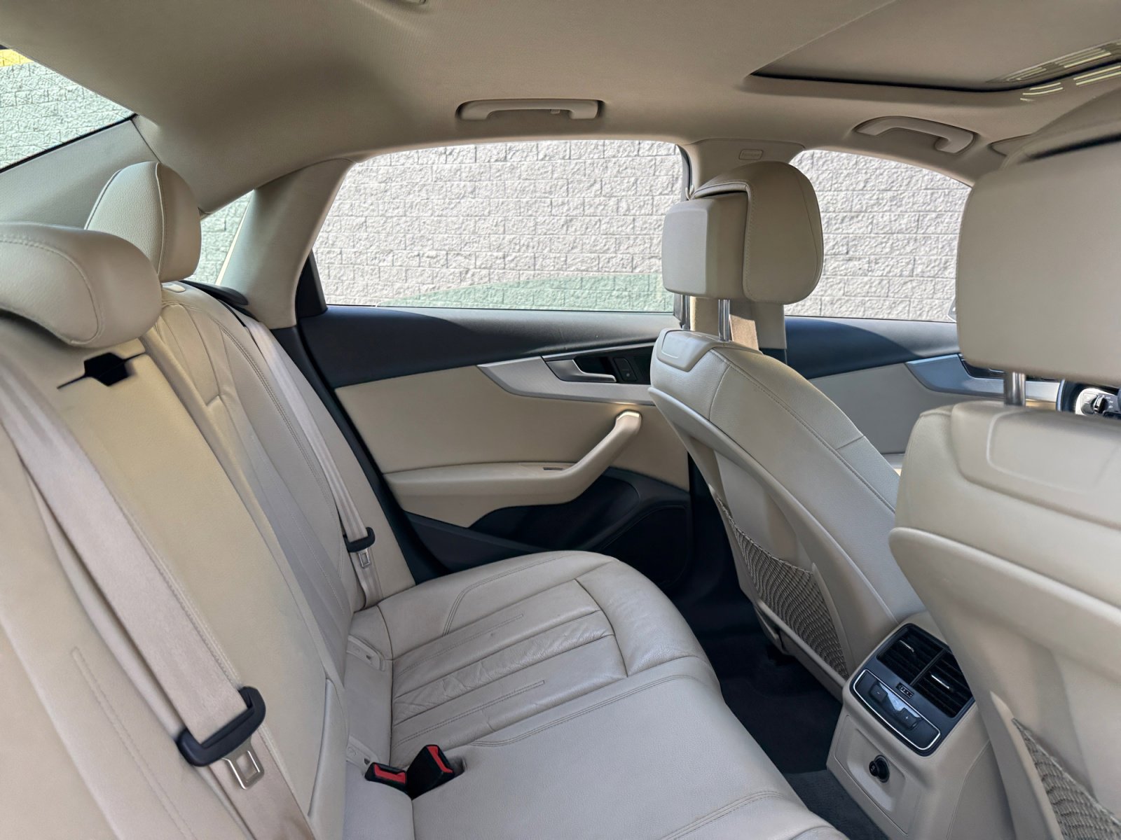 Used 2018 Audi A4 2.0T Premium w/ Convenience Package image 15