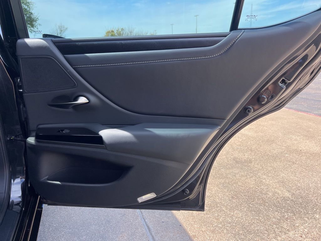 Used 2022 Lexus ES 350 w/ Premium Package image 14