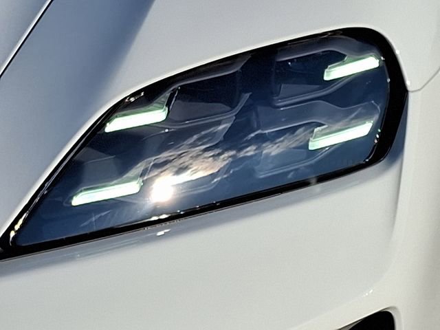 New 2025 Porsche Taycan 4S image 11