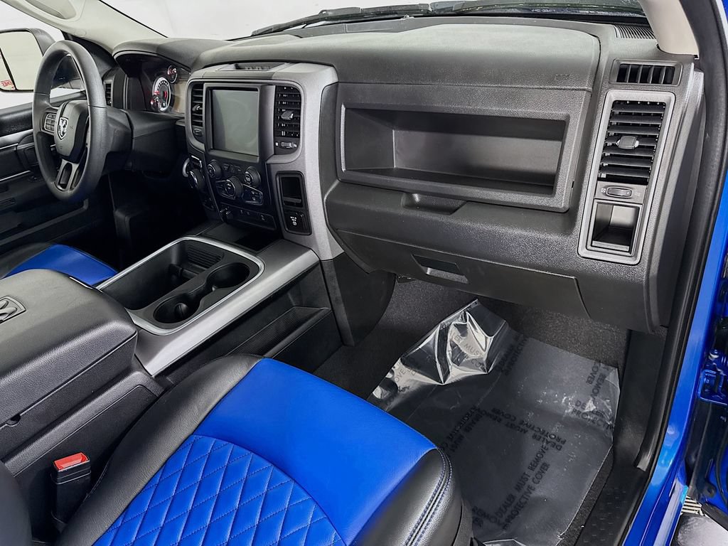 Used 2022 RAM 1500 Express w/ Express Value Package AWD/4WD image 29