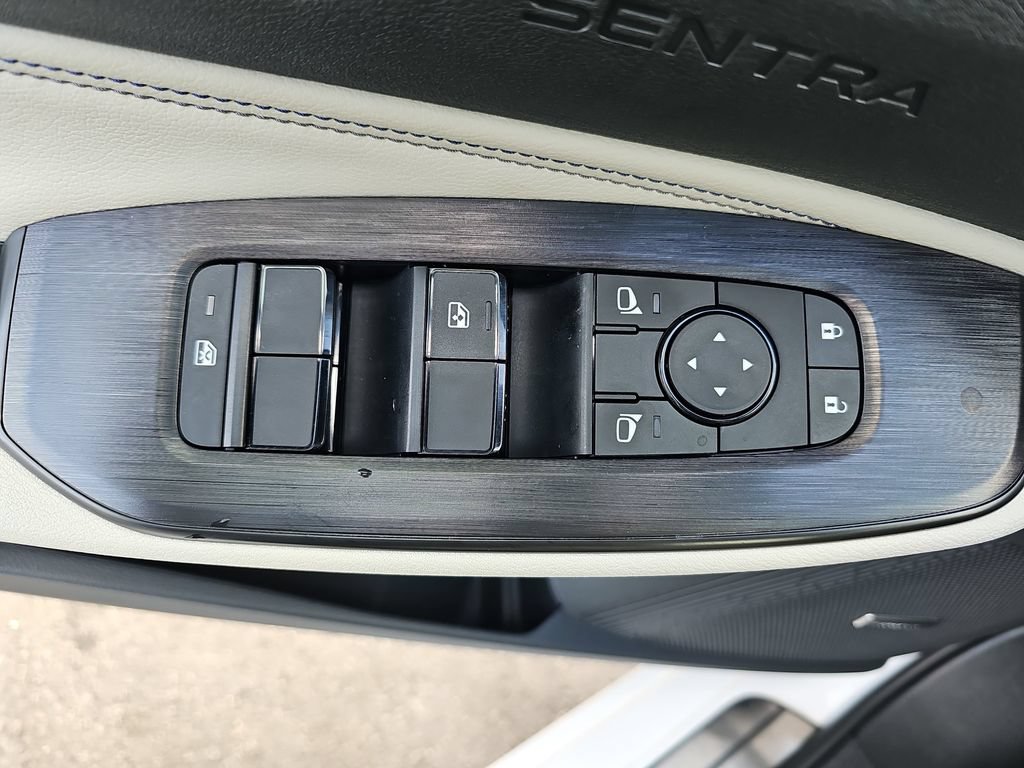 New 2026 Nissan Sentra SL w/ Floor Mat Package FWD image 32