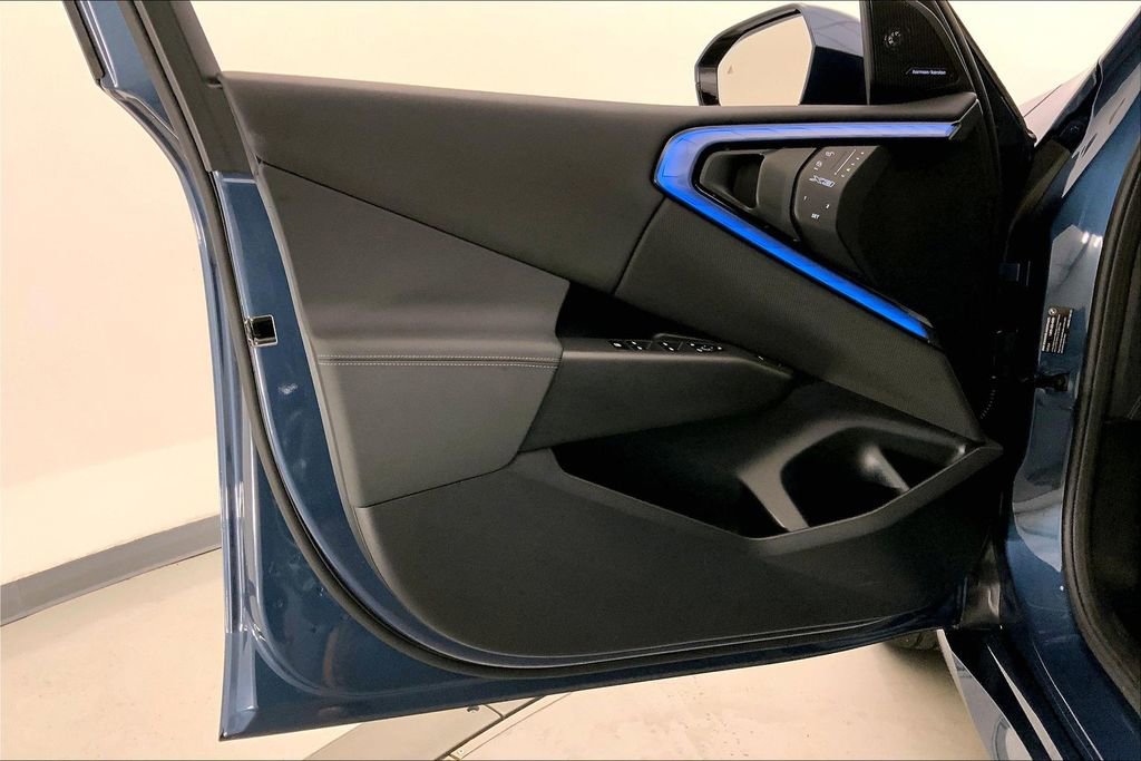 Certified 2025 BMW X3 xDrive30i w/ Premium Package image 24