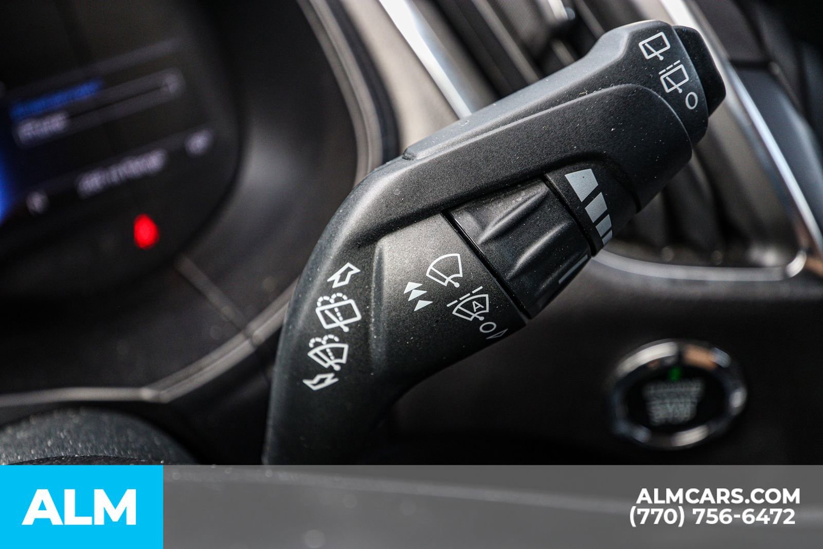 Used 2024 Ford Edge Titanium image 37