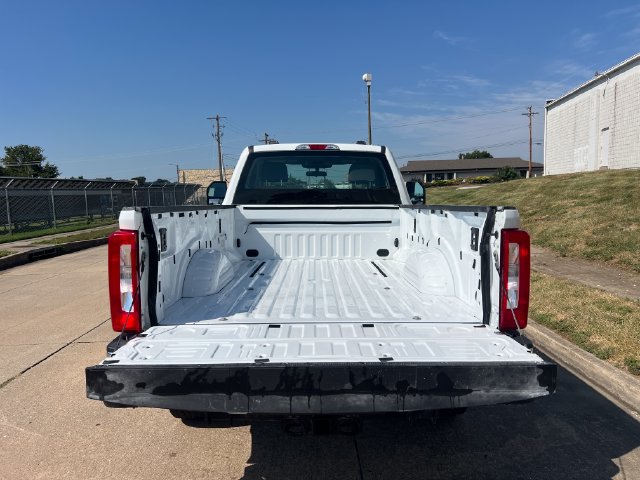 Used 2024 Ford F350 XL w/ Snow Plow/Camper Package AWD/4WD image 5