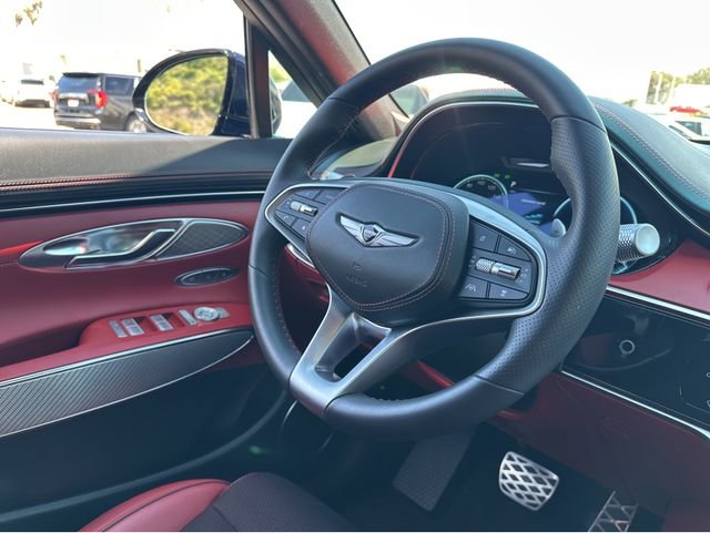 Used 2023 Genesis GV70 2.5T w/ Sport Prestige Package AWD/4WD image 8