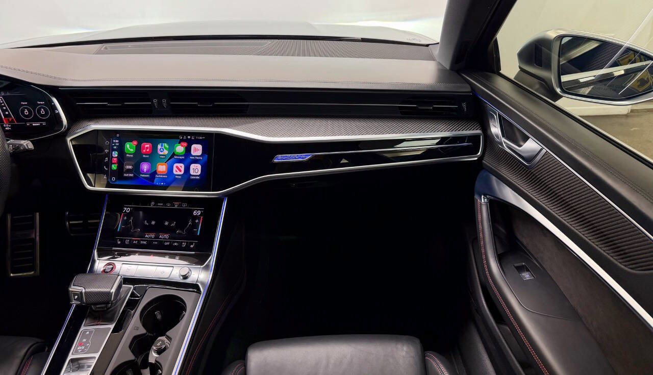 Used 2021 Audi RS 6 image 38