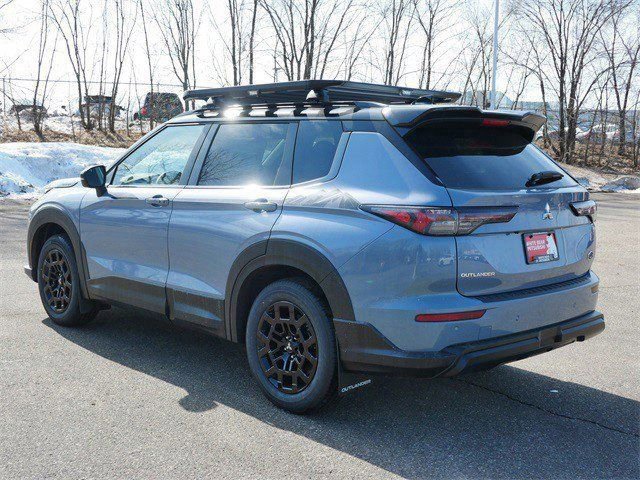 New 2026 Mitsubishi Outlander Trail Edition image 2