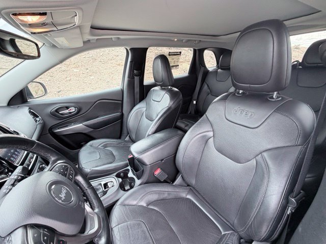 Used 2021 Jeep Cherokee Limited AWD/4WD image 28