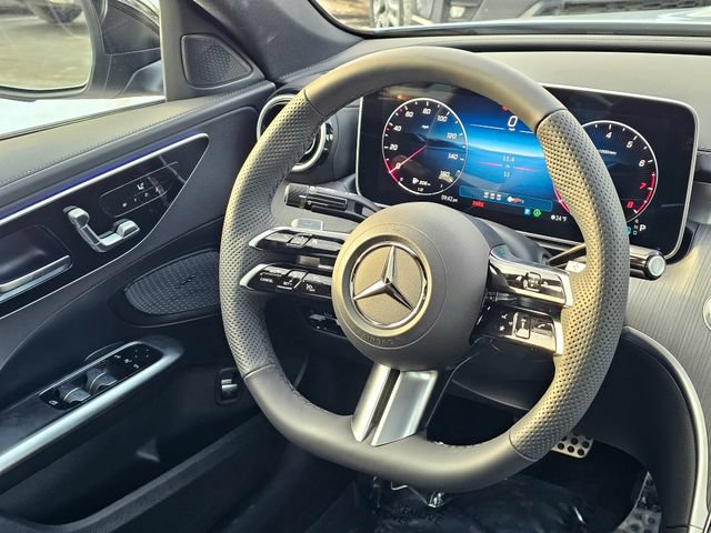 New 2026 Mercedes-Benz C 300 4MATIC Sedan image 23