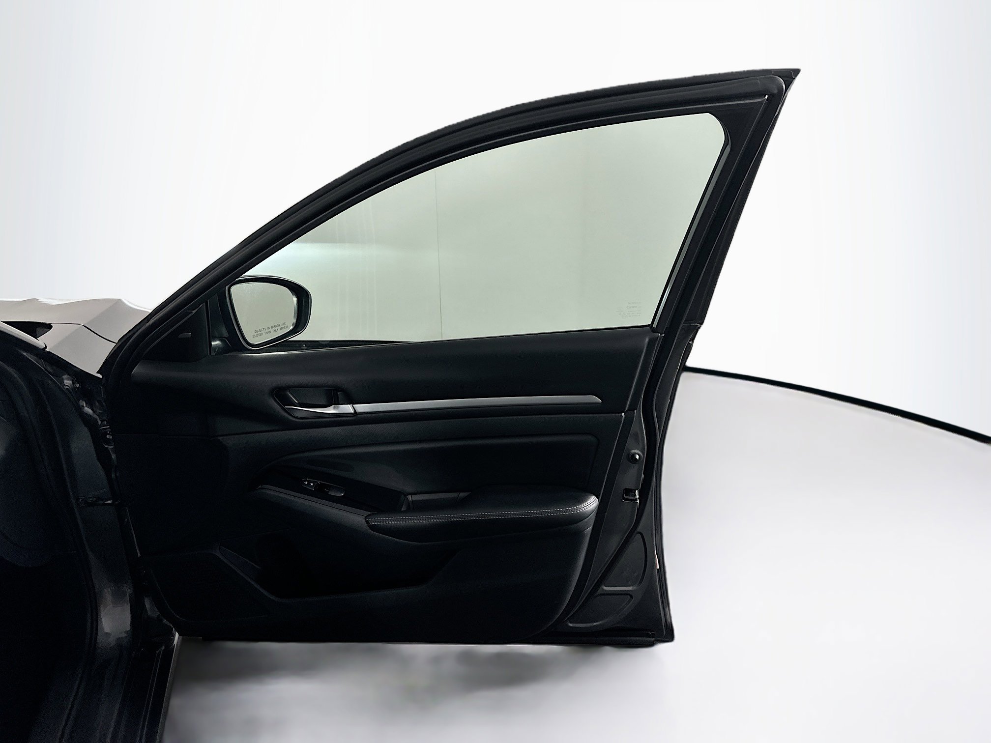 Used 2023 Nissan Altima 2.5 SV FWD image 29