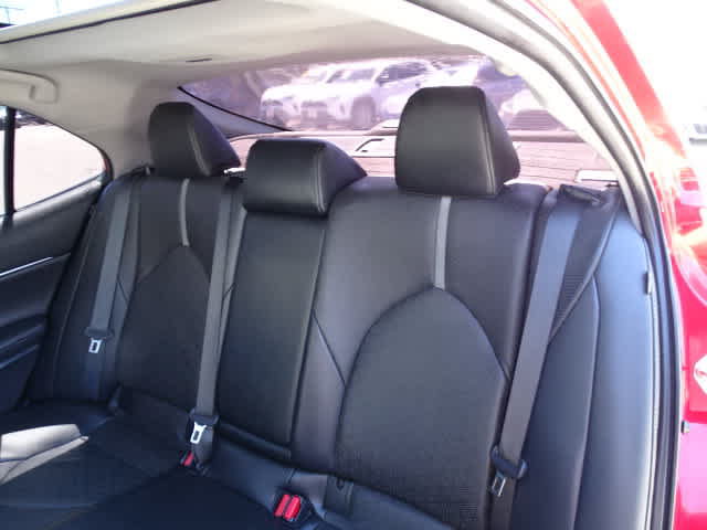 Used 2020 Toyota Camry XSE w/ Driver Assist Package FWD image 19