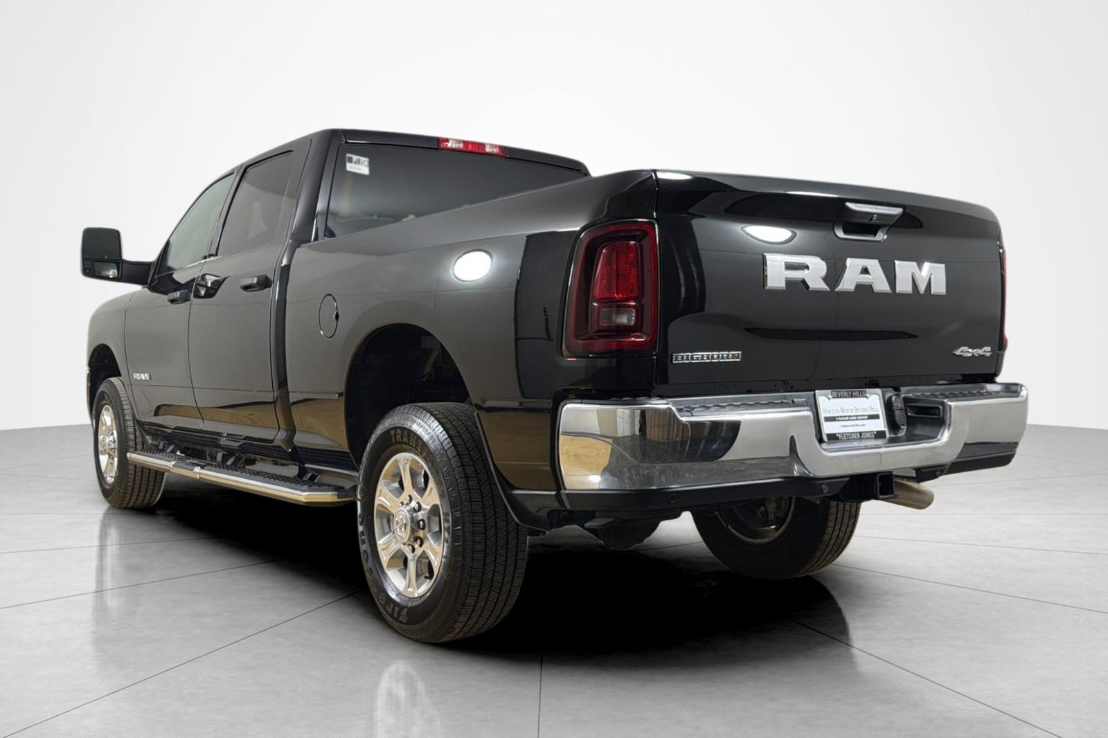 Used 2026 RAM 2500 Big Horn AWD/4WD image 3