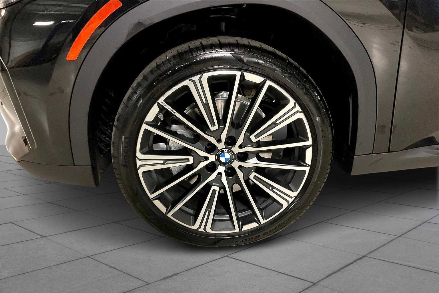 Used 2026 BMW X2 xDrive28i w/ Convenience Package image 11