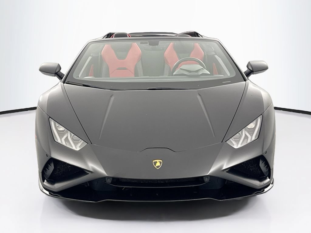 Used 2021 Lamborghini Huracan EVO RWD image 2