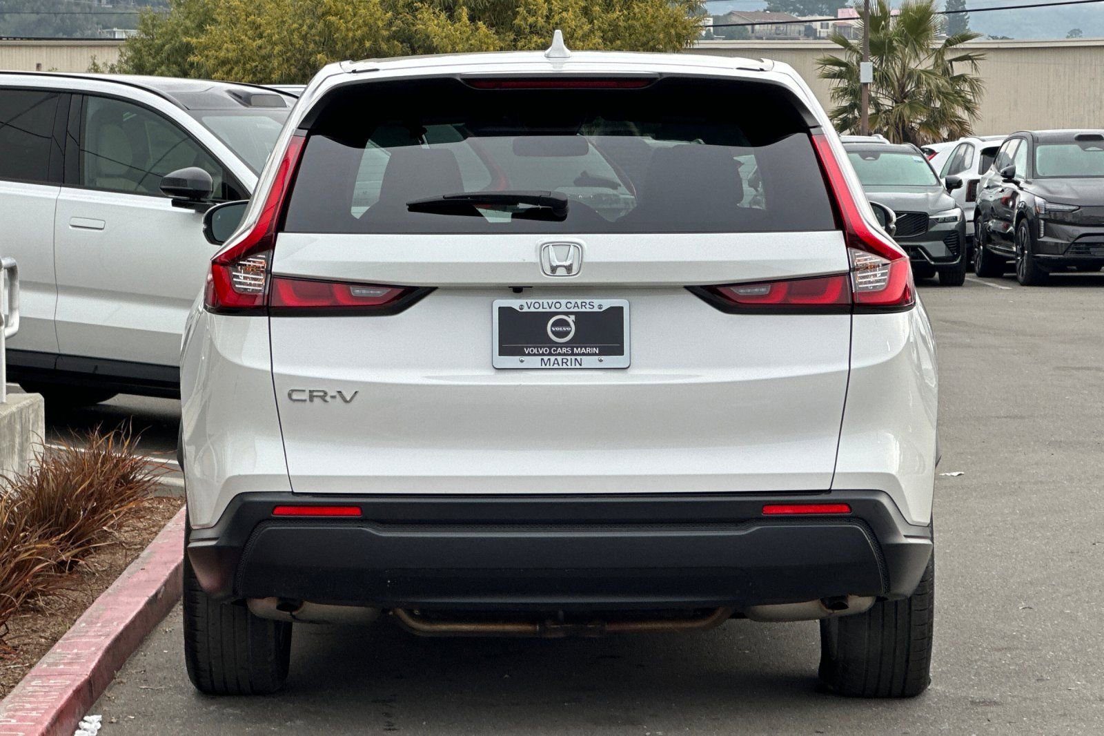 Used 2025 Honda CR-V EX image 7