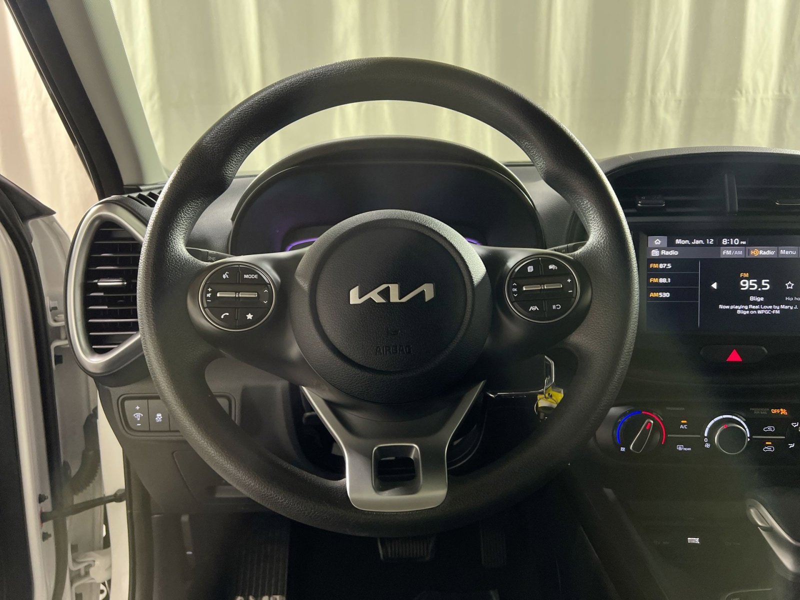 Used 2024 Kia Soul LX w/ Option Group 015 image 22