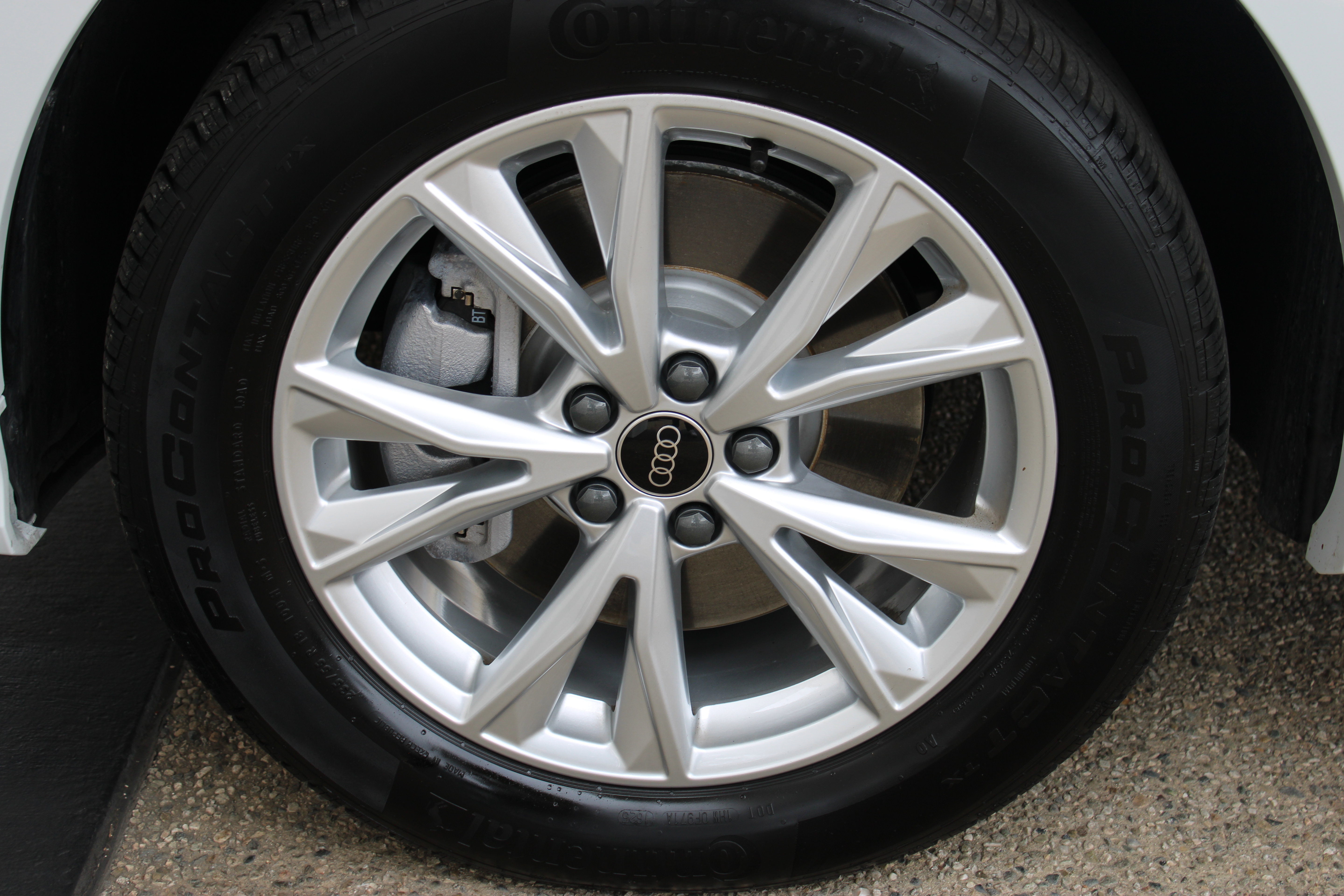 Certified 2025 Audi Q3 2.0T Premium w/ Convenience Package AWD/4WD image 12