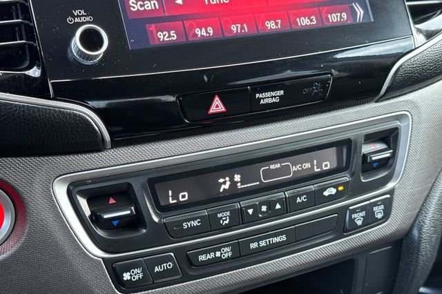 Used 2023 Honda Ridgeline Sport image 31