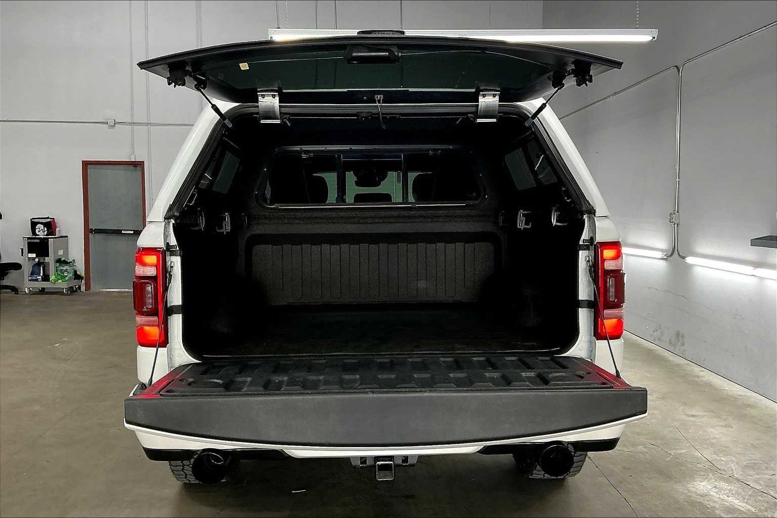 Used 2024 RAM 1500 Limited w/ Trailer Tow Group image 34