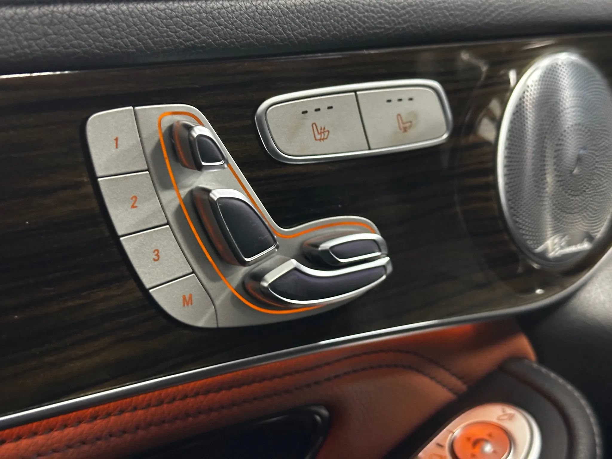Used 2019 Mercedes-Benz GLC 300 4MATIC Coupe image 33