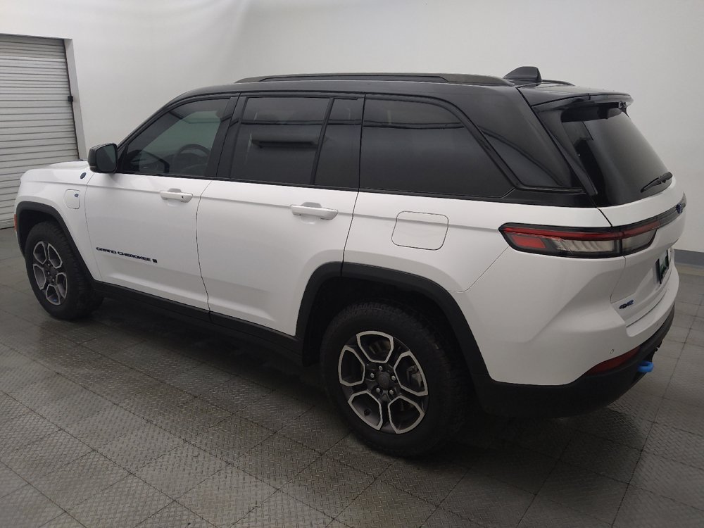 Used 2022 Jeep Grand Cherokee Trailhawk w/ Luxury Tech Group III AWD/4WD image 3