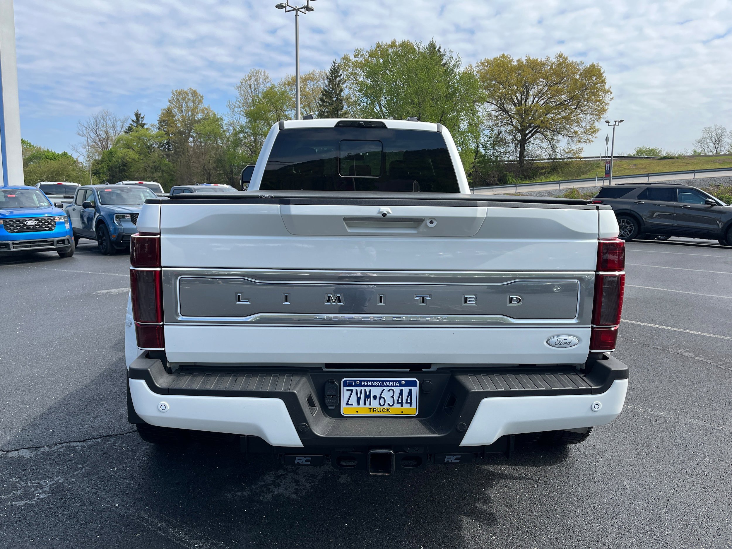 Used 2020 Ford F450 Limited w/ FX4 Off-Road Package AWD/4WD image 5