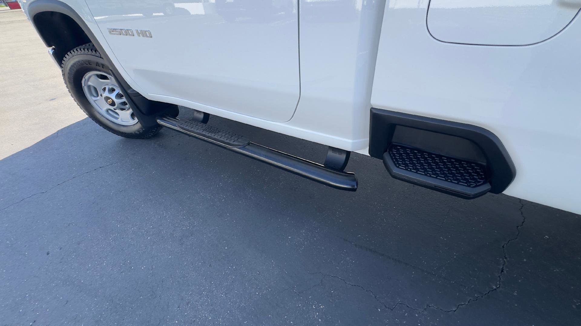 Used 2025 Chevrolet Silverado 2500 W/T w/ WT Convenience Package image 8
