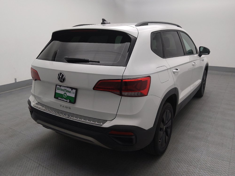 Used 2024 Volkswagen Taos S w/ MDO Package FWD image 7