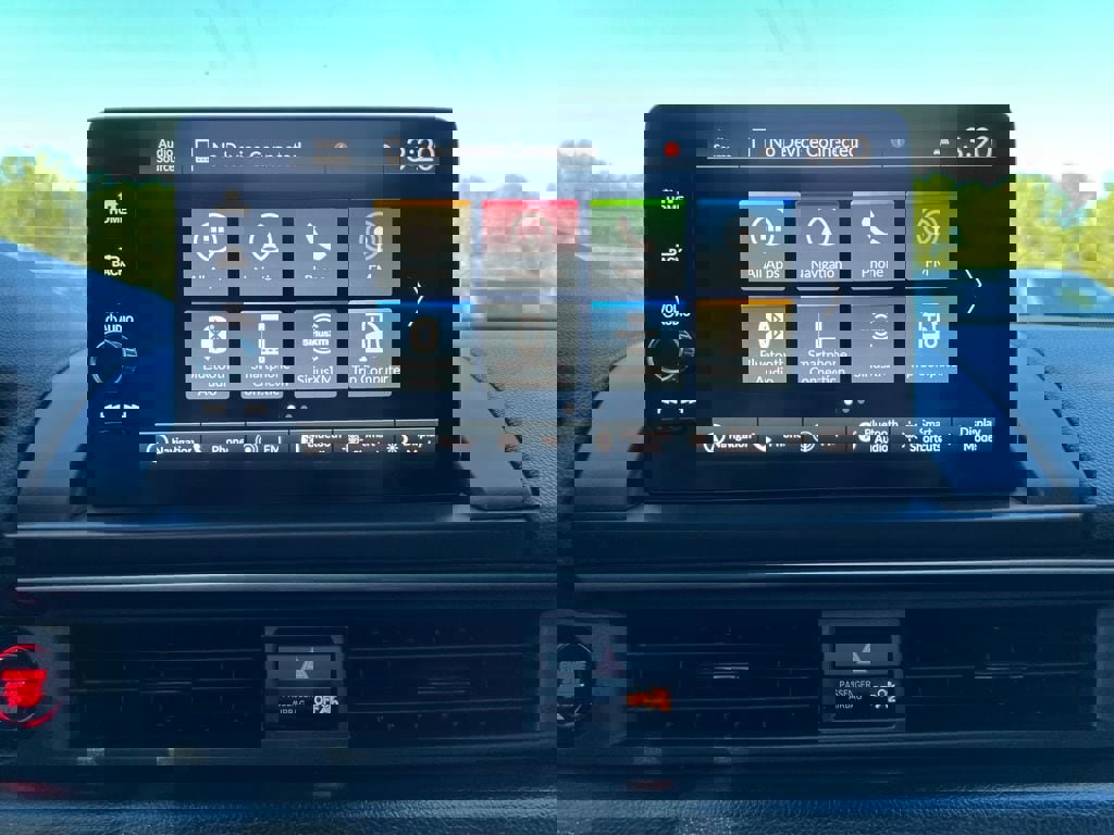 Used 2025 Honda Pilot Elite image 22