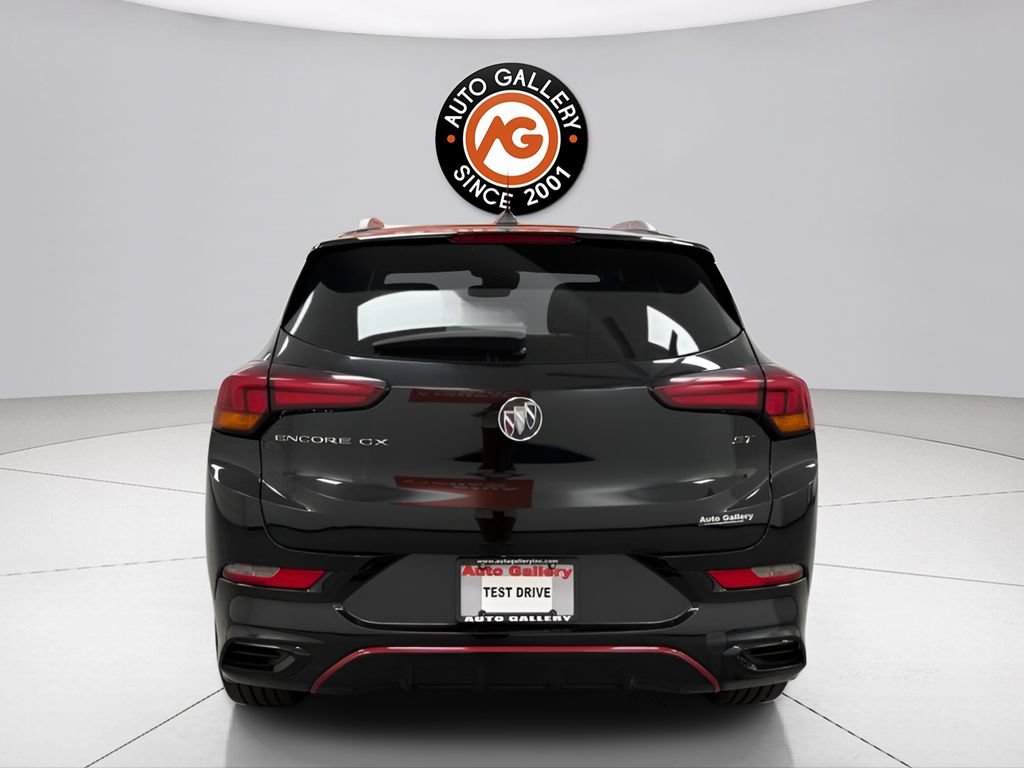 Used 2021 Buick Encore GX Preferred w/ Sport Touring Package FWD image 5
