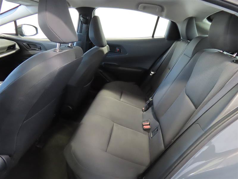 Used 2024 Toyota Prius LE FWD image 28