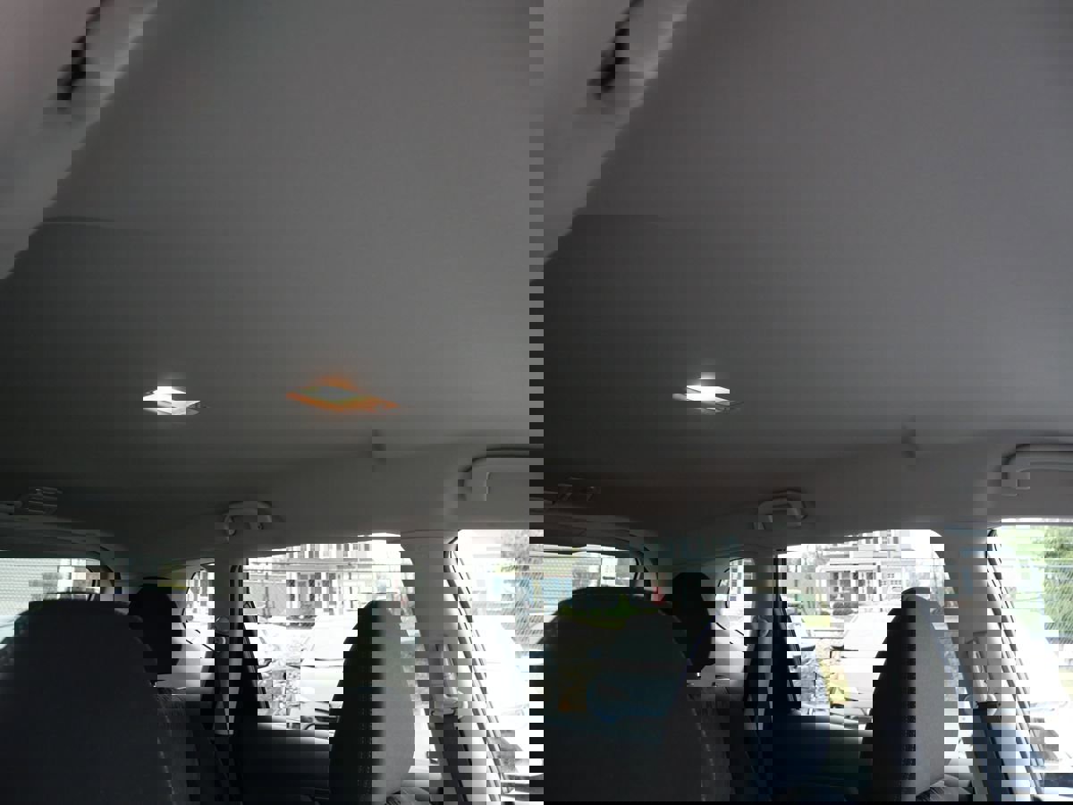 Used 2017 Nissan Rogue SV w/ SV Premium Package image 18