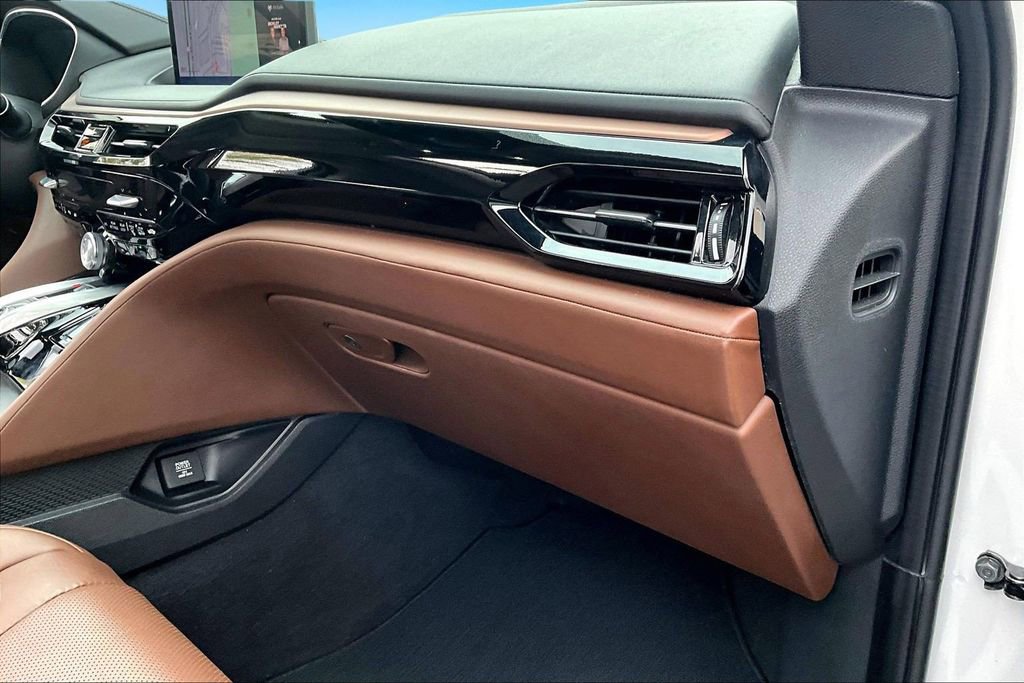 Used 2024 Acura MDX FWD w/ Technology Package image 17