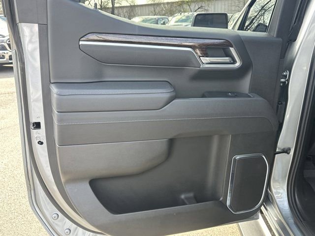 Used 2025 GMC Sierra 1500 Elevation w/ Elevation Premium Package image 23