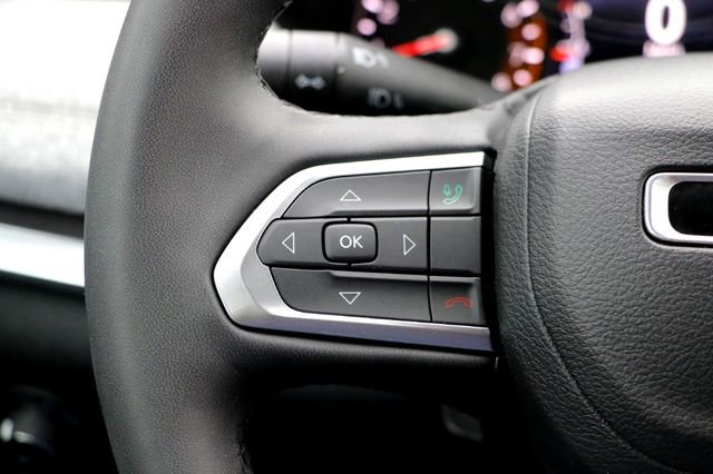 Used 2023 Jeep Compass Latitude AWD/4WD image 15
