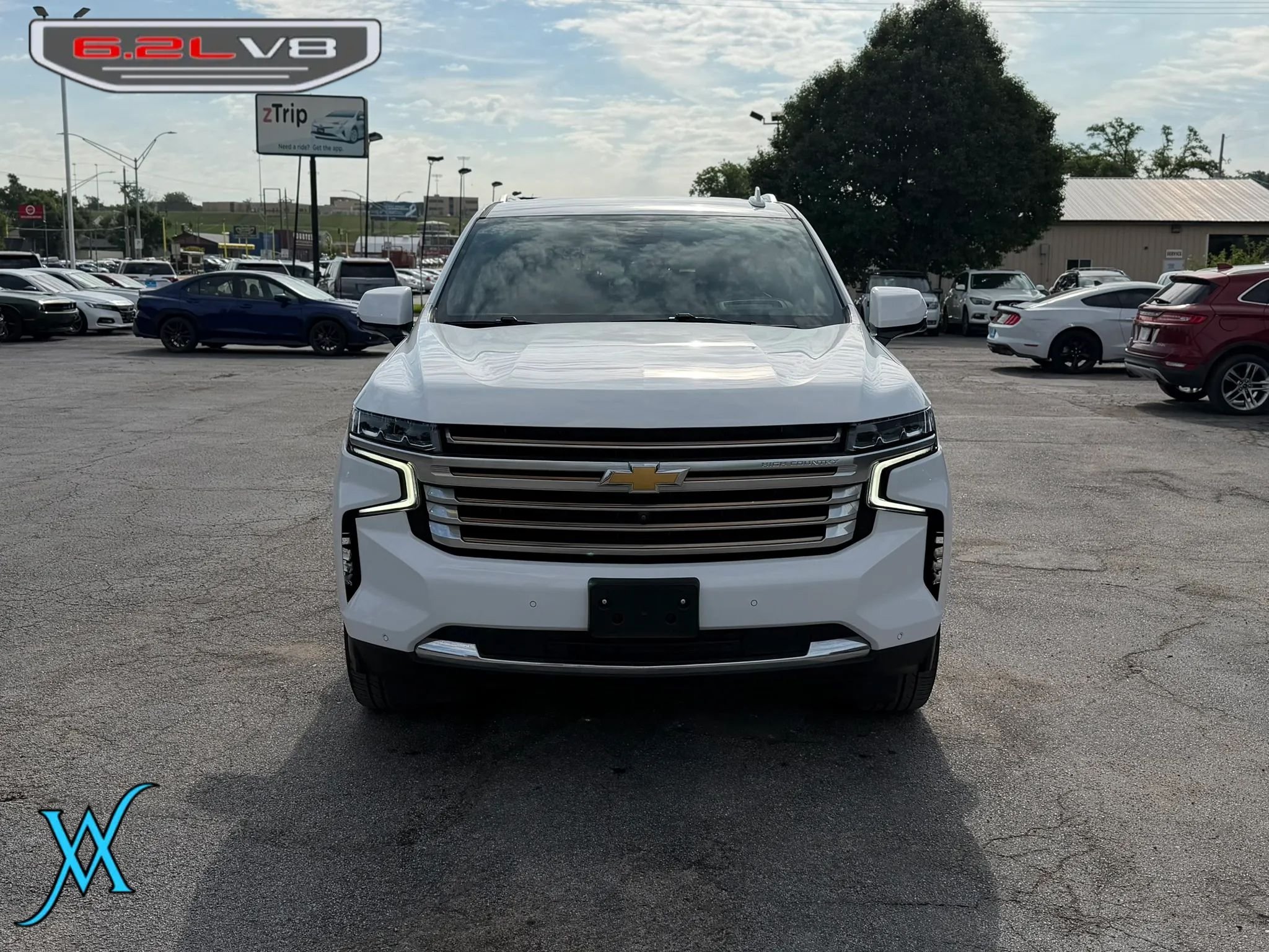Used 2023 Chevrolet Tahoe High Country AWD/4WD image 2